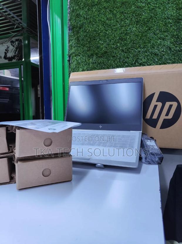 New Laptop HP EliteBook 840 G6 16GB Intel Core i7 SSD 256GB