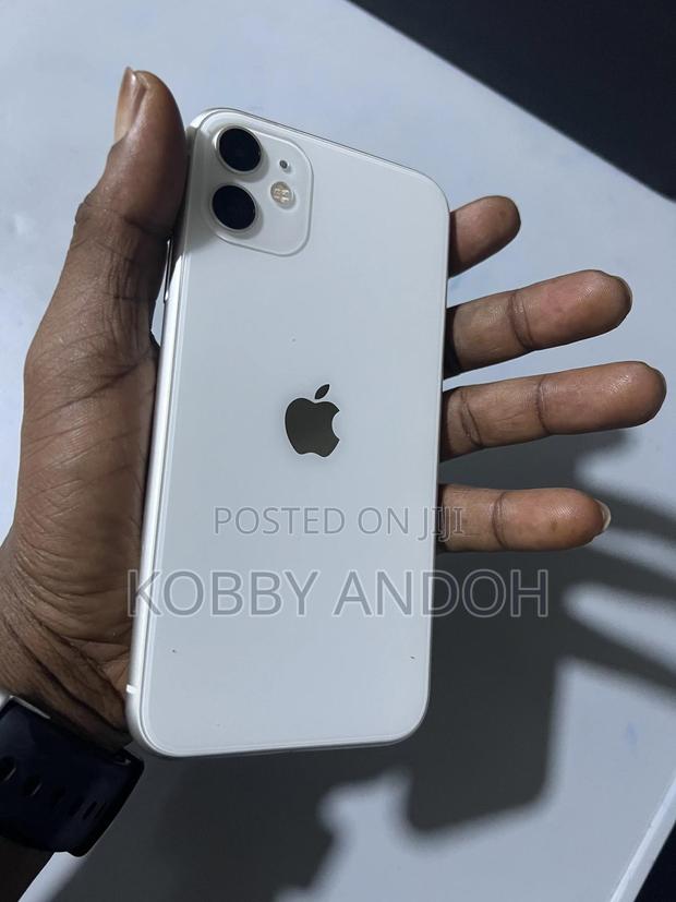 Apple iPhone 11 64 GB White photo 3
