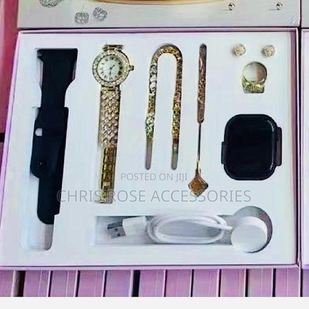 H58 Plus Smartwatch Jewelry Set photo 3