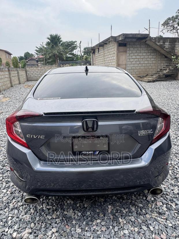 Honda Civic Touring Sedan 2020 Gray