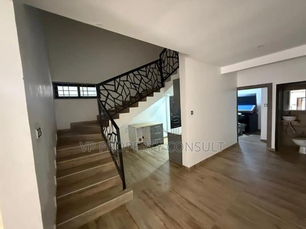 3bdrm House in Ashomang Estate for sale · Photo 3