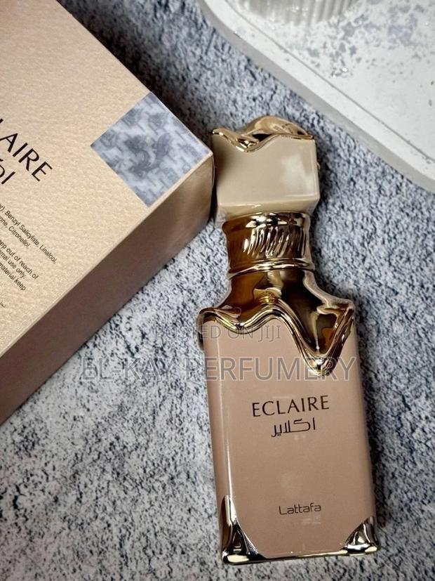 Eclaire by Lataffa