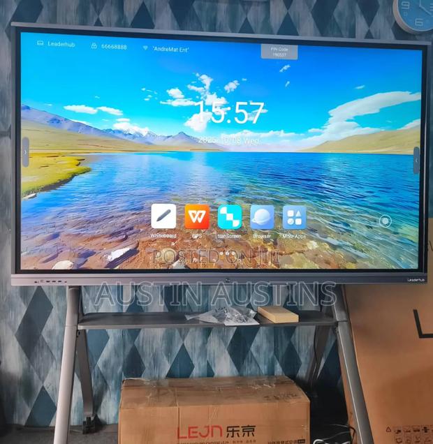 New 86 Inch Smart Interactive Board Screen With Camera And Stand