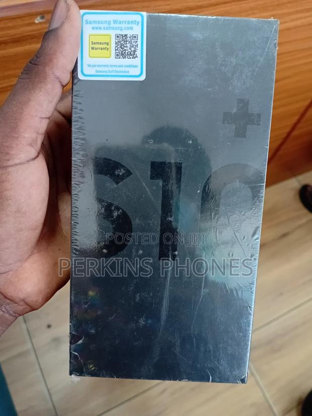 New Samsung Galaxy S10 Plus 128 GB Black photo 2