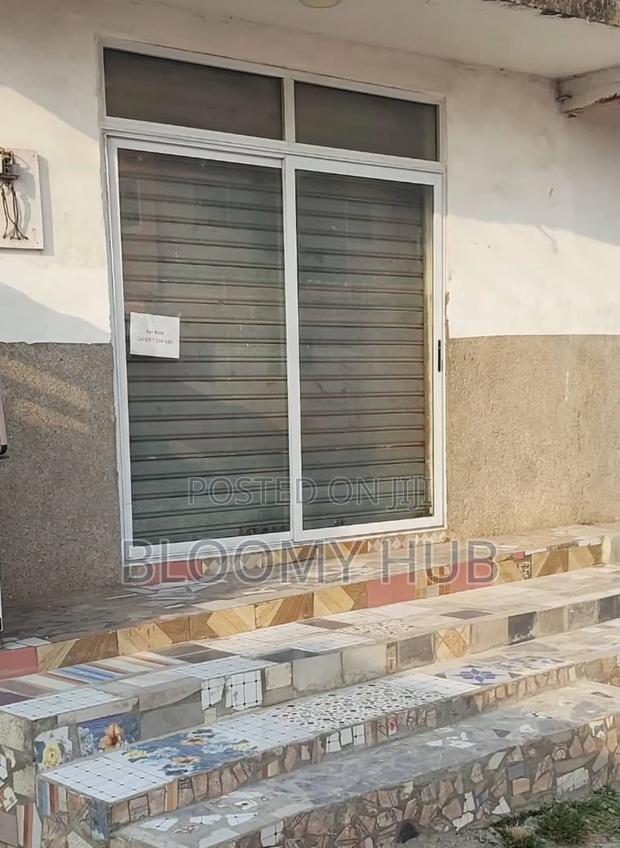 Shop for Rent (Alajo)
