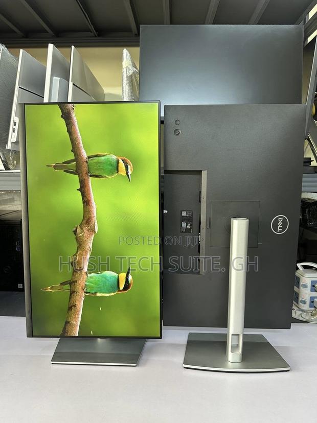 27’’ Dell Usb-C Ips Uhd Wide Display Available photo 4