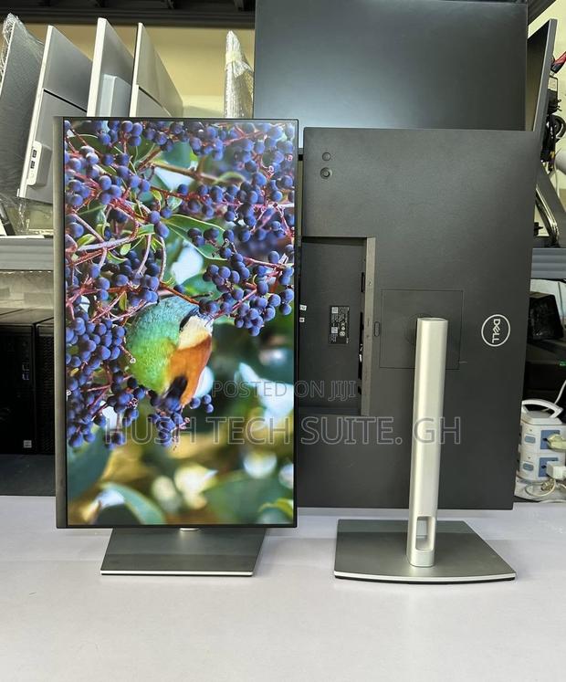 27’’ Dell Usb-C Ips Uhd Wide Display Available photo 5