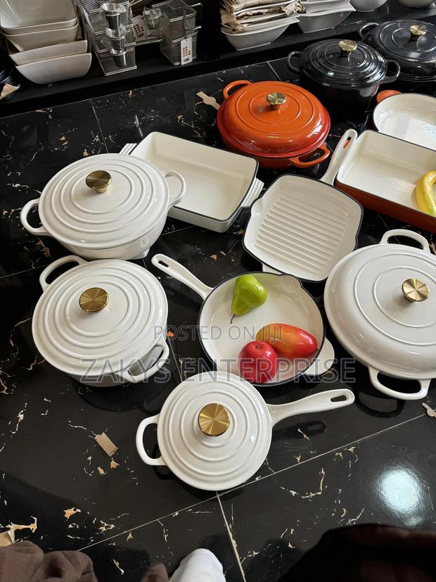Cast Iron Cookware Set 11pcs · Photo 2