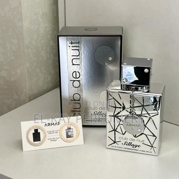 Club De Nuit Sillage Perfume