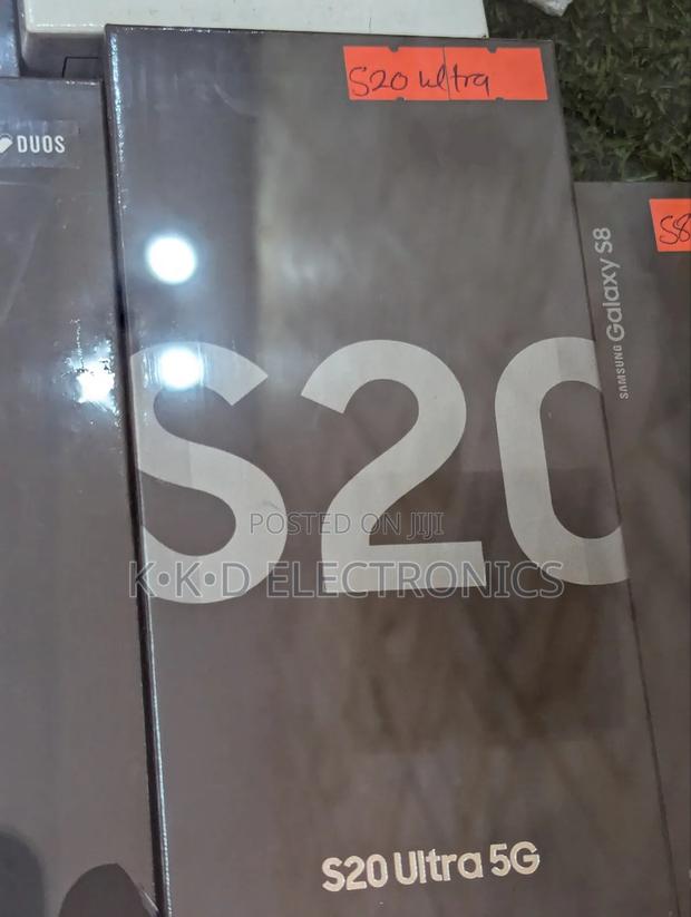 New Samsung Galaxy S20 Ultra 5G 256 GB Black photo 3