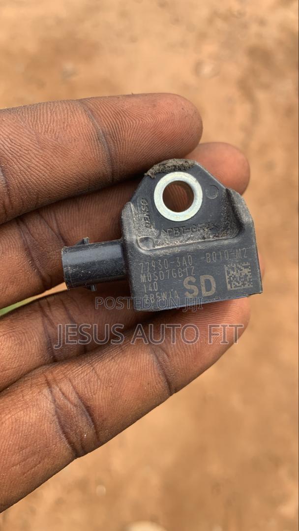 Honda CRV Front Impact Crash Sensor (2023-2025) Oe 779303v0b11 photo 4