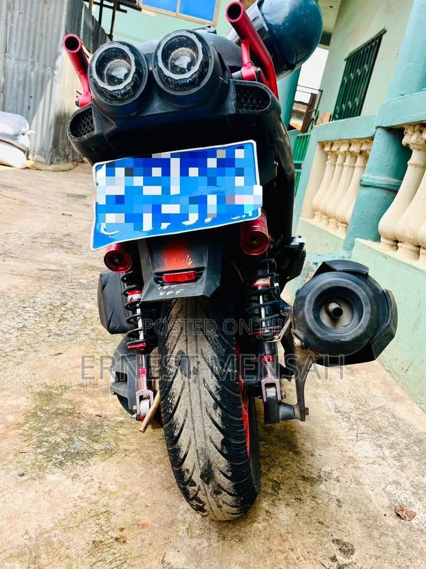 Yamaha NMAX 155 2025 Black