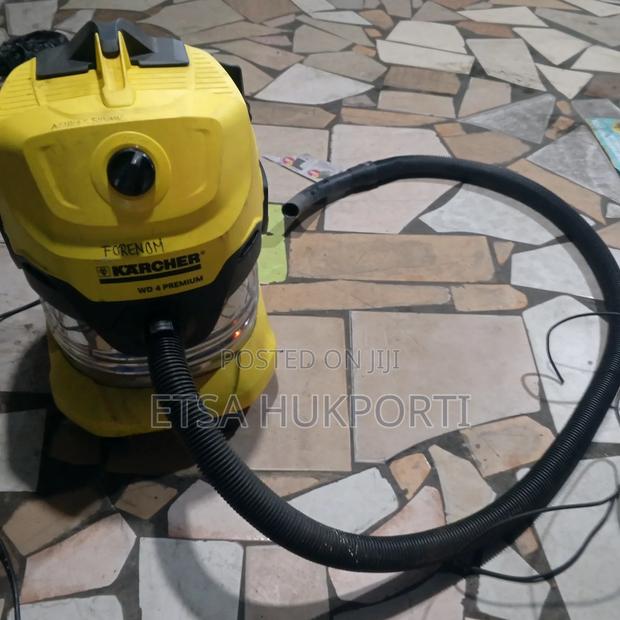 Used 20l Karcher Wd 3.300m Vacuum Cleaner From Germany. Very Powerful photo 8