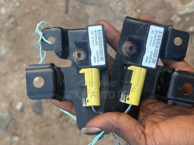 Honda Cr-v Crash/Impact Sensor 2017 to 2022.