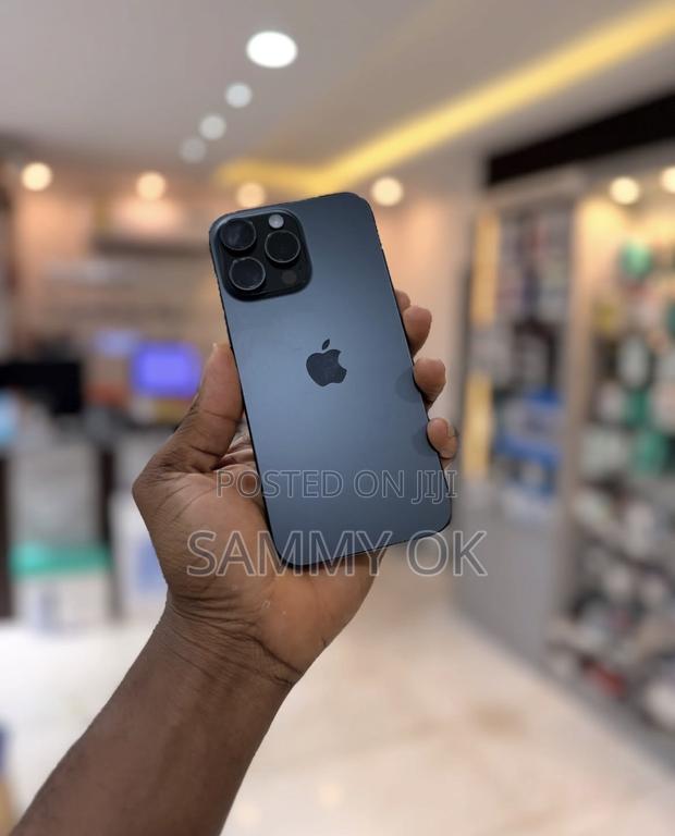 Apple iPhone 16 Pro Max 256 GB Black photo 2