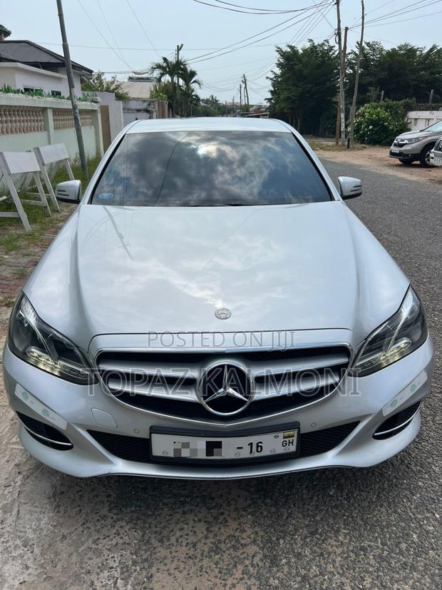 Mercedes-Benz E200 2014 Silver