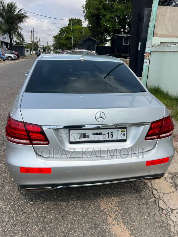 Mercedes-Benz E200 2014 Silver