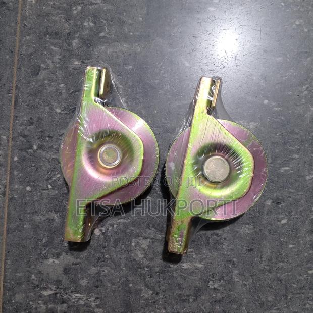 Sliding Door Roller Wheel Pulley Rail Bracket Heavy Roller