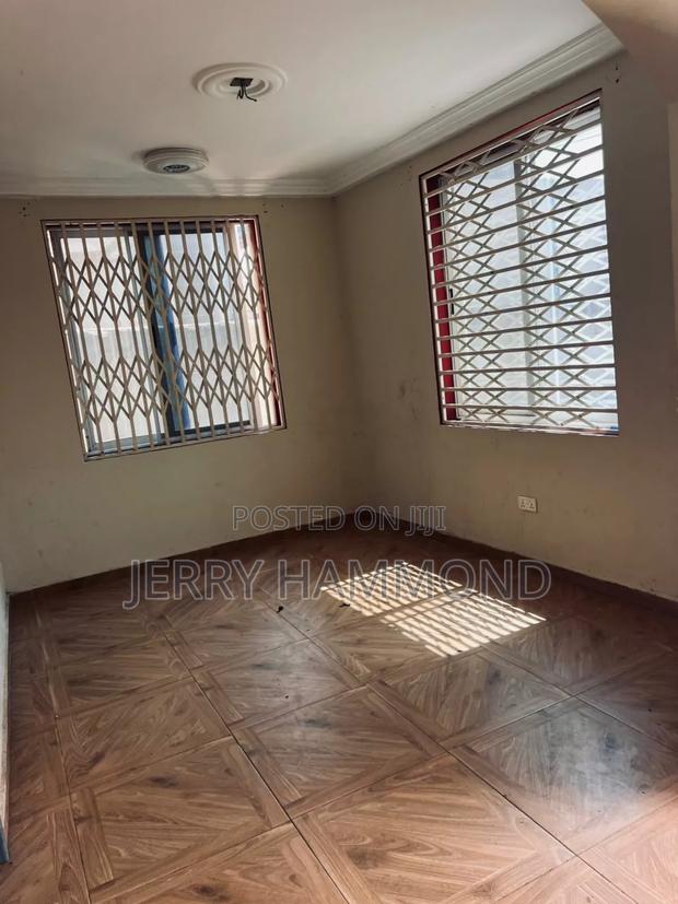 2bdrm House in Teshie New Town for rent · Photo 4