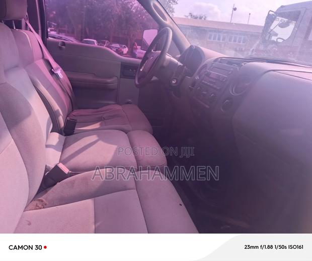 Ford F-150 XLT 2010 Gray