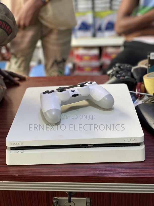 Ps4 Slim Loaded With Games photo 2