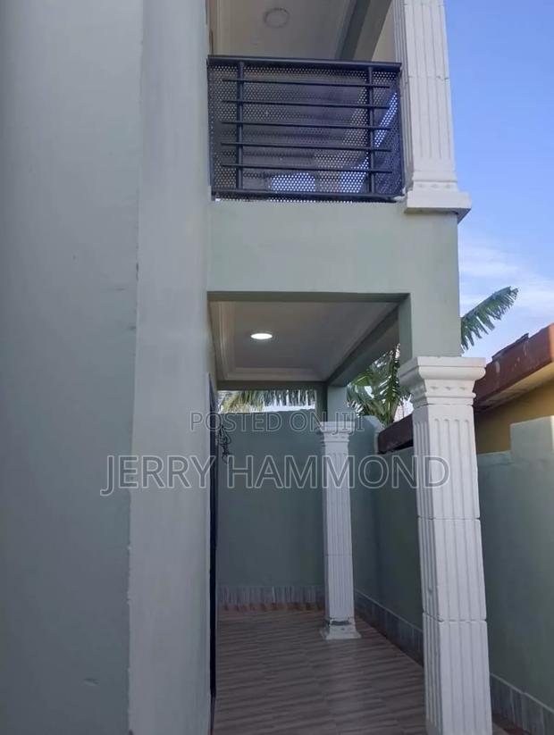 3bdrm Apartment in Addogonno In A Seren for rent · Photo 2
