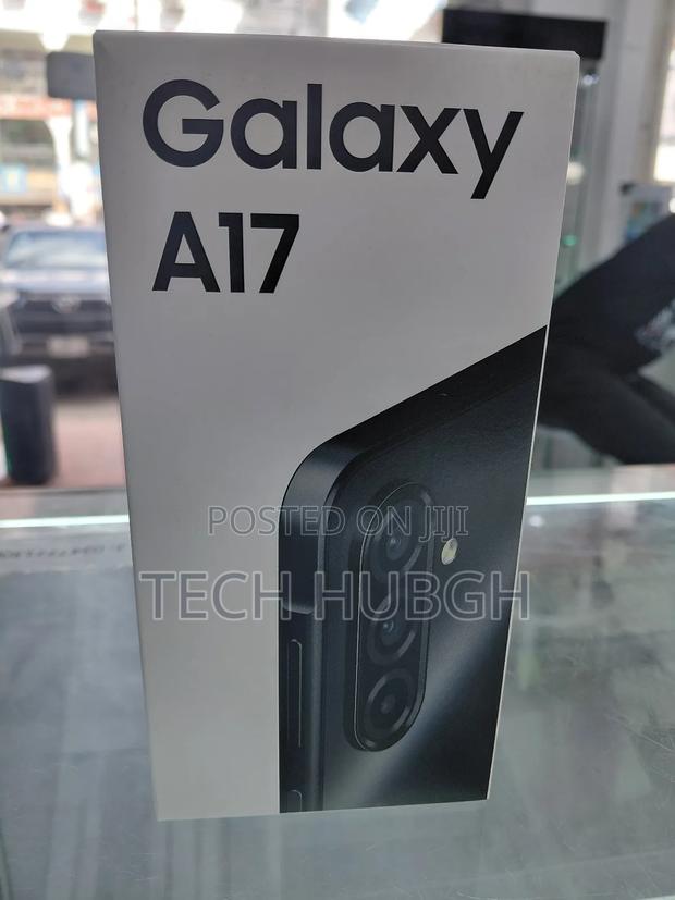 New Samsung Galaxy A17 128 GB Black photo 2