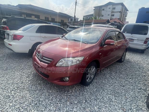 Toyota Corolla LE Special Edition 4dr Sedan (1.8L 4cyl 4A) 2013 Red