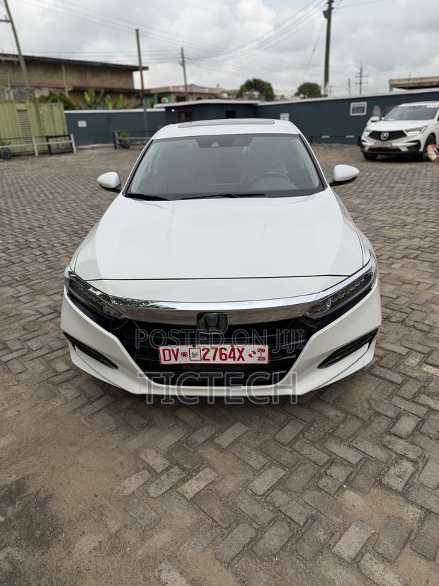 Honda Accord Sport 2.0T 2018 White