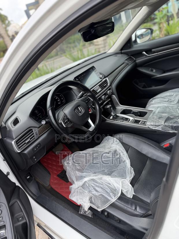 Honda Accord Sport 2.0T 2018 White photo 4