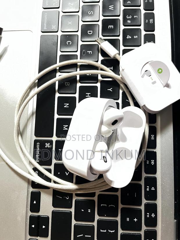 Apple Airpods Pro (2nd Gen) photo 3