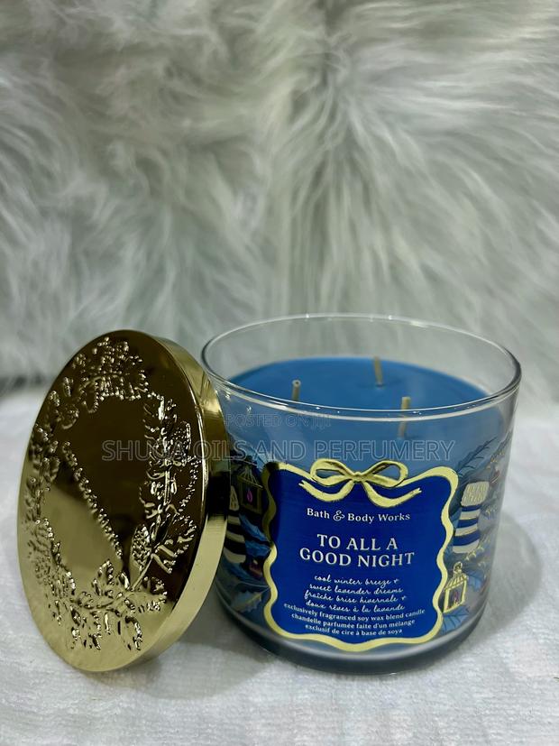Bath And Body Works Scented Candles photo 3