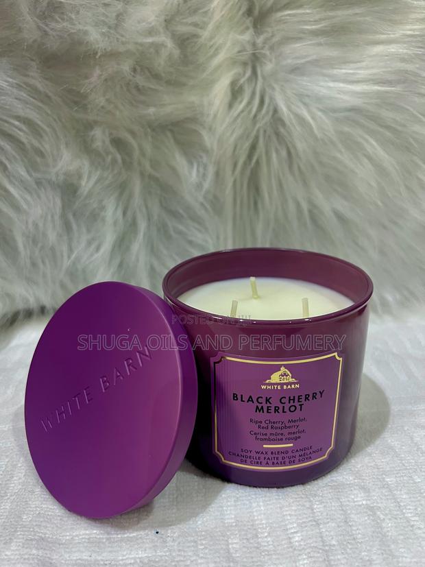 Bath And Body Works Scented Candles photo 4