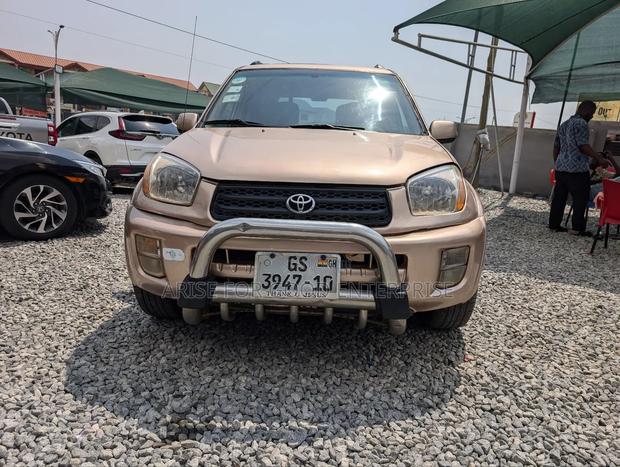 Toyota RAV4 4x4 2005 Gold