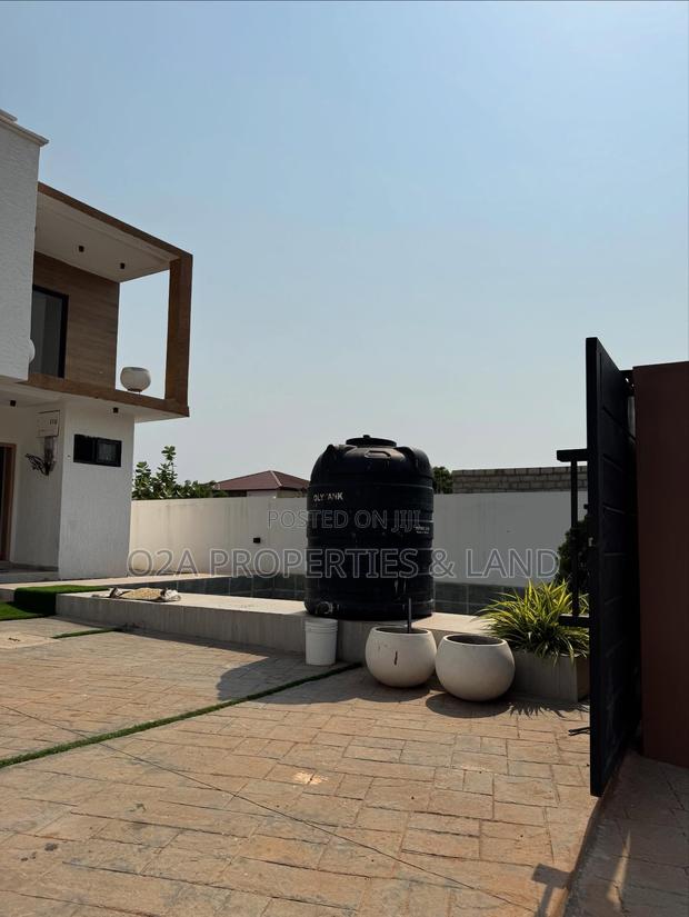3bdrm House in East Legon Hills for sale photo 2