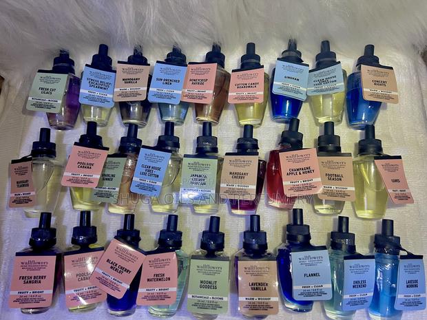 Bath And Body Works Wallflowers photo 2