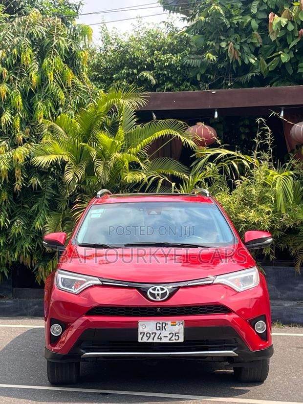 Toyota RAV4 Limited AWD (2.5L 4cyl 6A) 2016 Red