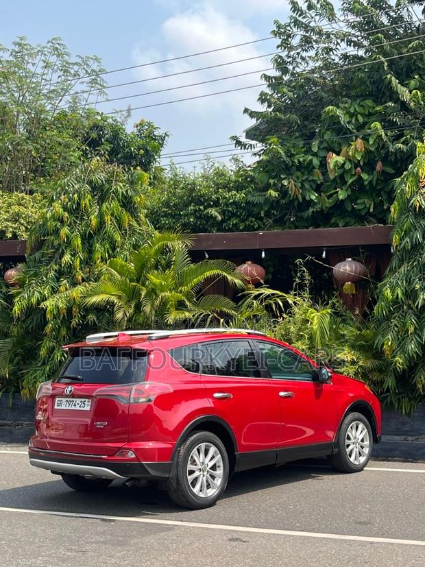 Toyota RAV4 Limited AWD (2.5L 4cyl 6A) 2016 Red photo 5