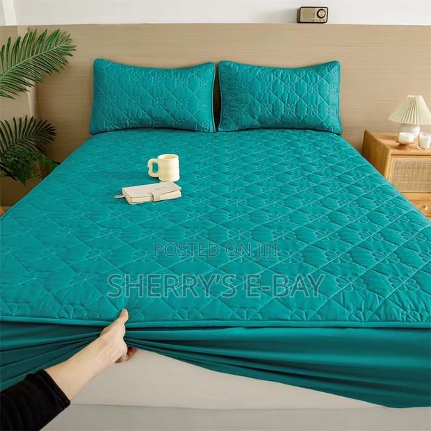 Waterproof Mattress Covers photo 4