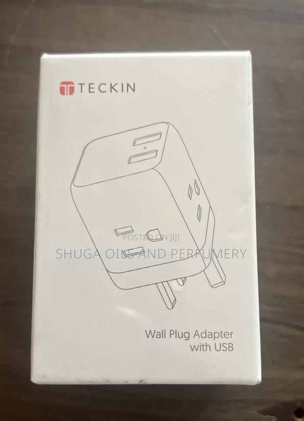 Wall Plug Adapter With Usb