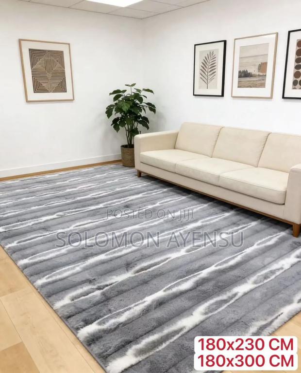 Quality Design Rabbit Hair Carpet Available in Different Colours