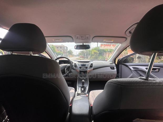 Hyundai Elantra SE Sedan FWD (1.8L 4cyl 6A) 2016 Blue photo 7