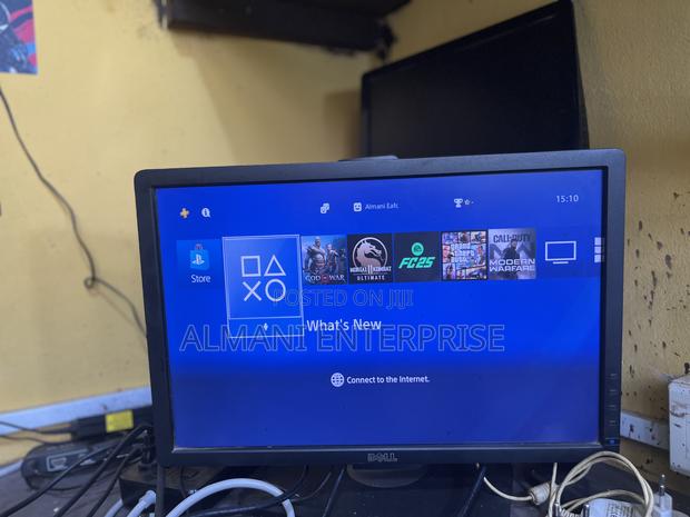 Ps4 Pro 1 Tb With 5 Games Plus 2 Controllers photo 2