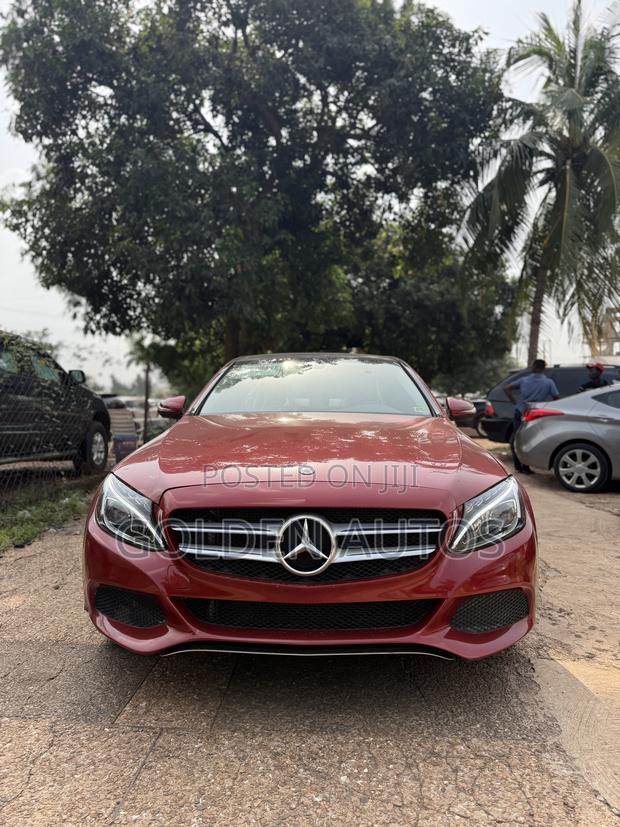 Mercedes-Benz C300 Base C300 RWD Sedan 2018 Red