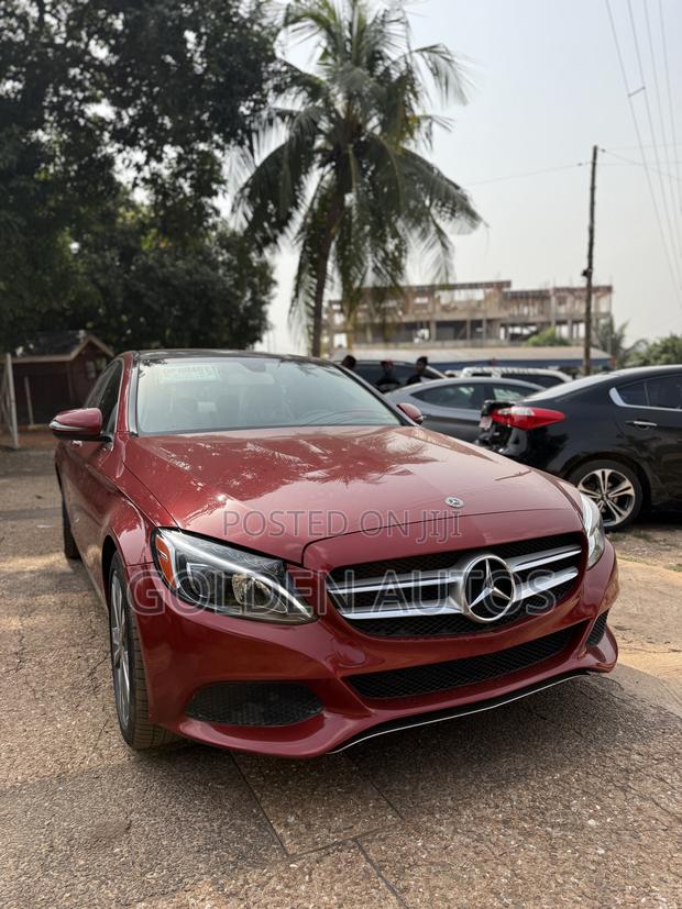 Mercedes-Benz C300 Base C300 RWD Sedan 2018 Red
