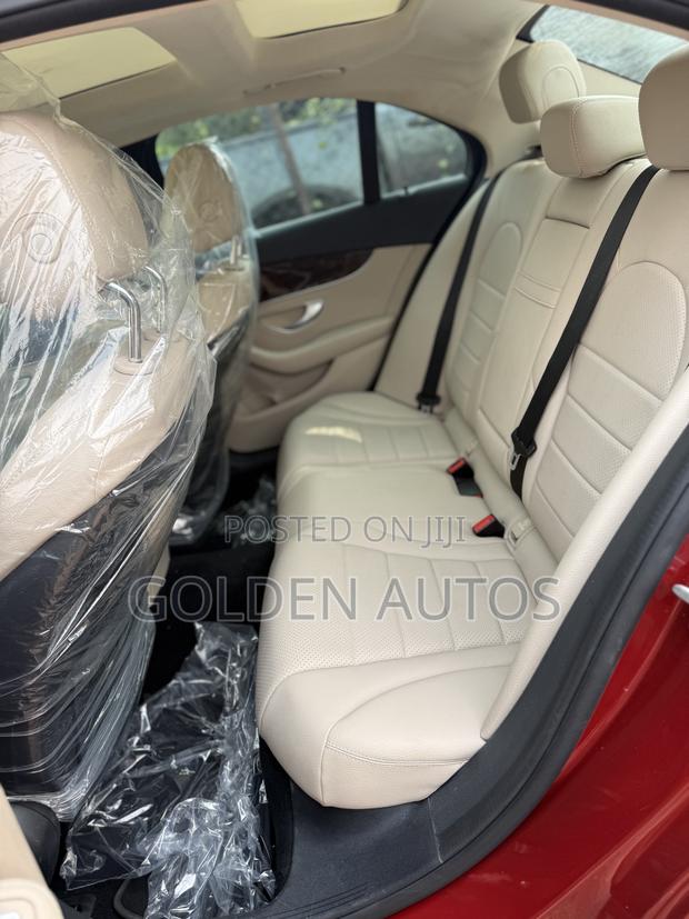 Mercedes-Benz C300 Base C300 RWD Sedan 2018 Red