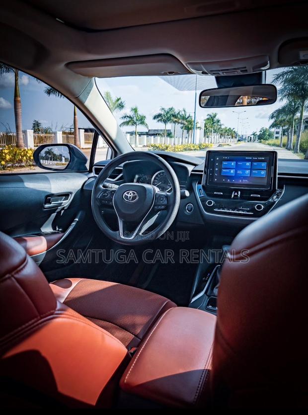 Toyota Corolla Is Available For Rent photo 5