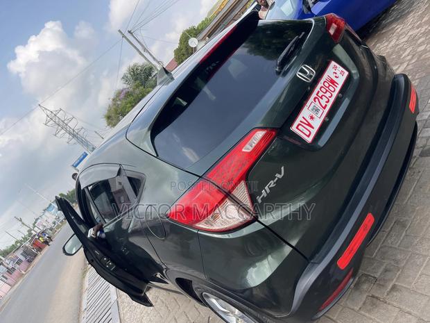 Honda HR-V 4dr SUV (1.5L 4cyl CVT) 2016 Gray