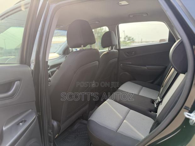 Hyundai Kona 2020 Black photo 7