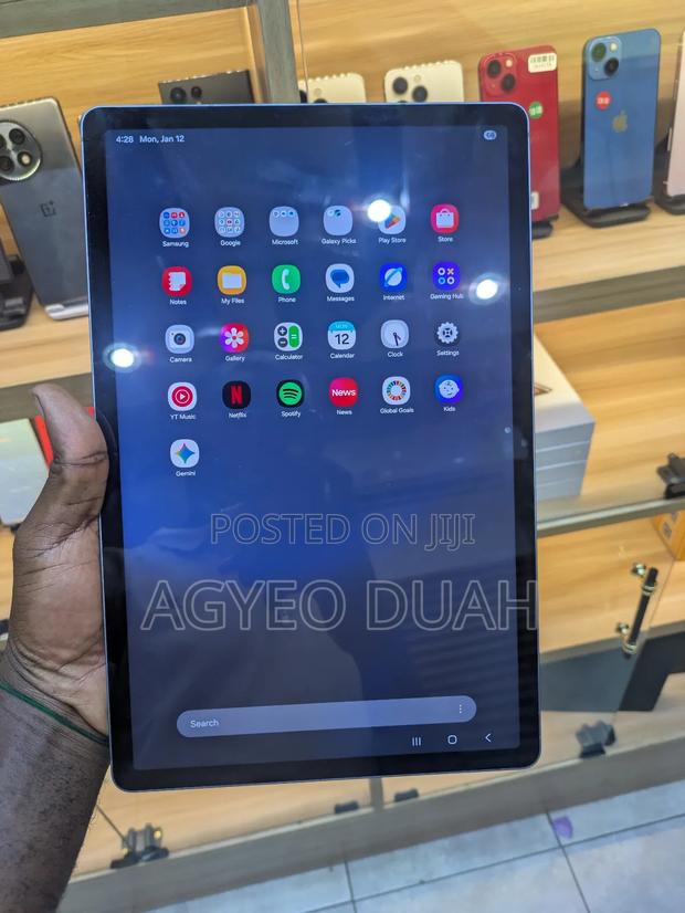 New Samsung Galaxy Tab S9 FE+ 128 GB Gray photo 2